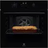 Image de Electrolux - four intégrable multifonction 72l 60cm pyrolyse noir lof6p16z - série 500 LOF6P16Z