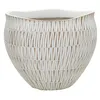 Image de Cachepot en résine blanc avec des lignes géométriques Ø 305x245 cm