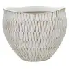 Image de Cache-pot en résine blanche aux lignes géométriques ø 30,5x24,5 cm