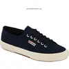Image de Baskets En Toile Bleu Marine
