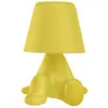 Image de QEEBOO lampe de table SWEET BROTHERS BOB (Jaune - Polycarbonate peint doux au toucher)