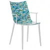 Image de KARTELL fauteuil H.H.H. HER HIGHEST HIGHNESS GRAPHIC IMPRESSION (Blanc / Harvest Time Lapis - Polycarbonate 2.0 recyclé et motif Liberty)