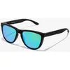 Image de Lunettes Hawkers One Carbon Fiber noir graphite avec verres polarisés vert turquoise