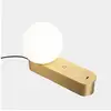 Image de Leds c4 perlina lampe de table globe, or mat, led 8,8 w, température de couleur 2700-3000-4000 k, variateur tactile