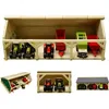 Image de Grange à tracteur 1:87 - Kids Globe - Hangar en bois - Toît rabattable - Rangement pour 6 véhicules