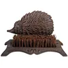Image de Brosse pieds décoration hérisson fonte - Esschert Design
