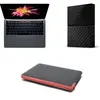 Image de Apple MacBook Pro 13.3'' Retina avec Touch Bar 256 Go SSD 8 Go RAM Intel Core i5 bicoeur à 2.9 GHz Gris Sidéral + Disque Dur Externe WD My Passport pour Mac 1 To Noir + Housse C6 Zip Sleeve pour MacBook 13" Charcoal et Blush