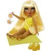 Image de Poupée Rainbox High Swim et Style - Sunny Jaune