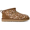 Image de UGG Snowboots CLASSIC ULTRA MINI PLAINS marron | 40