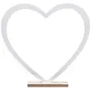 Image de GRAND Décor de table Coeur blanc en bois 39 cm CH8052 1
