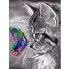 Image de Broderie diamant : Chat et Papillon coloré - sans chassis en bois FiguredArt-DP-552