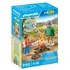 Image de Grand-père petite fille et feu de camp Playmobil My Life 71513