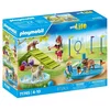 Image de Aire de jeux pour chiens et personnages Playmobil My Life 71745