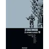 Image de Judge Dredd, Affaires Classées 10 - John Wagner - Delirium - relié - Comics relié