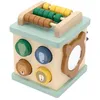 Image de Petit cube d'activité en bois All animals