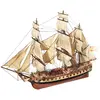 Image de Maquette de bateau en bois : Diana Occre-14001
