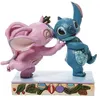 Image de Figurine Disney Tradition - Lilo Et Stitch - Stitch & Angel Baisers Sous Le Gui