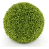 Image de Costway2 Boules de Buis Artificielles 39 cm Résistantes aux UV Plantes en Boules de Faux Sphères Végétales Décoratives pour Intérieur Extérieur