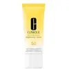 Image de Clinique UV Solutions  - Soin Solaire Illuminateur Teinté  SPF 50