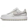 Image de Baskets Nike Air Force 1 Luxe 'Triple White' DD9605-100 43 white