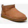 Image de M Classic Ultra Mini par UGG Marron 42 Homme