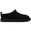 Image de Ugg, Hommes, Bottes, CLASSIC MICRO Boot, Noir, (41)