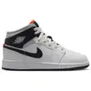 Image de Nike, Femmes, Baskets, Air Jordan chaussures femmes, chaussures de sport, Blanc, Noir, (37.5)