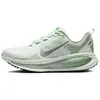 Image de Baskets Nike Vomero 18 Vert Pâle Steam pour Femme Blanc Argent Clair Métallique Argent HM6804-300 38 gray