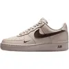 Image de Baskets Unisexe Nike Air Force 1 07 College Grey Newsprint IV5732002 42 gray