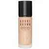 Image de Bobbi Brown Mini Weightless Skin Foundation - Fond de teint longue tenue format voyage