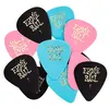 Image de Ernie Ball 9176 - Mediators standard sachet de 12 panaché 0,46mm