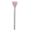 Image de rms beauty Skin2Skin Classic Fan Brush Pinceau eventail 1 art.