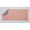 Image de Tapis de souris WE XXL en PU réversible, rose et gris.