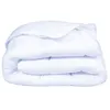 Image de Couette Victoria 240x260 cm - DODO - temperée - garnissage 100% Polyester - 2 personnes - blanc