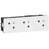 Image de Prise de courant surface 2P+T MOSAIC raccordement latéral 6 modules LEGRAND 077143L