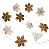 Image de guirlande led pile 10 fleur or