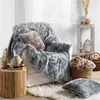 Image de Plaid imitation fourrure Antartic Gris 125x150