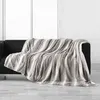 Image de Plaid Imitation Fourrure "Sven" 125x150cm Naturel