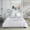 Image de Parure de lit - JAVA - 2 personnes - 240x220 cm - Coton - Imprimé Paris - Blanc