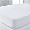 Image de Protège matelas imperméable - Essential - 160 x 200 cm - Lavable à 95°C
