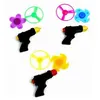 Image de Un Mini Pistolet A Helice Toupie Jouet Plein Air Lance Helice