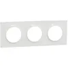 Image de Plaque ODACE Styl blanche 3 postes horizontal/vertical entraxe 71mm - SCHNEIDER ELECTRIC - S520706