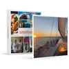 Image de SMARTBOX - Coffret Cadeau Croisière en catamaran à La Rochelle : 2h en duo au coucher du soleil-Sport & Aventure