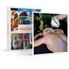 Image de SMARTBOX - Coffret Cadeau Parenthèse bien-être : massage d'1h30 et accès au bain de couleurs et bulles-Bien-être