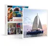 Image de SMARTBOX - Coffret Cadeau Balade de 3h à bord d'un ancien voilier de course au large de La Rochelle-Sport & Aventure