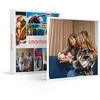 Image de SMARTBOX - Coffret Cadeau Séjour Découverte avec activité détente ou sensations fortes pour une fille en or-Multi-thèmes