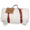 Image de Plaid imitation fourrure + anse de transport 120 x 150 cm