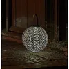 Image de Lanterne solaire SMART GARDEN Damasque en métal ajouré Bronze Énergie solaire Ambianc