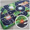 Image de Buki, Tapis de jeu, Leuchtender Autoteppich + 3 Autos (120 x 72 cm)
