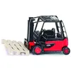 Image de Siku Chariot rouge Linde (1311)